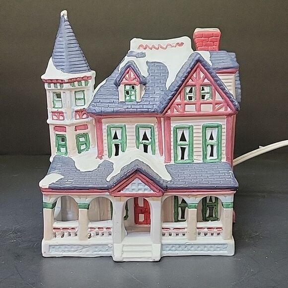 St. Nicholas Square Christmas Village Victorian Home Ceramic w/ Light & Box - Picture 4 of 8
